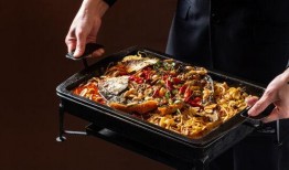 青花椒烤鱼爆料视频教程,视频爆料，在家轻松享受川味佳肴